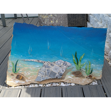 Load image into Gallery viewer, Mosaic - Stingray
